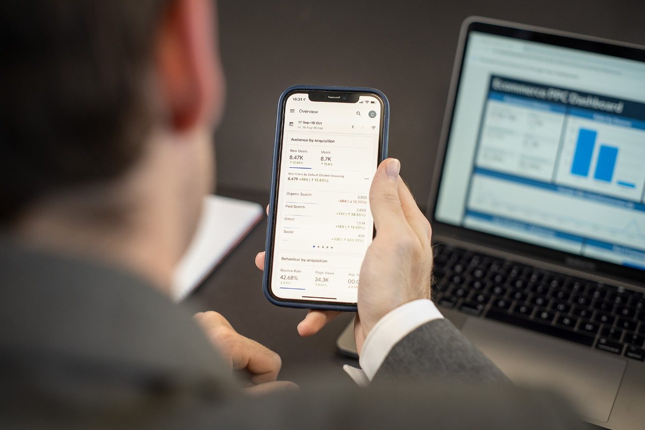 Viewing Website Analytics on Mobile Device